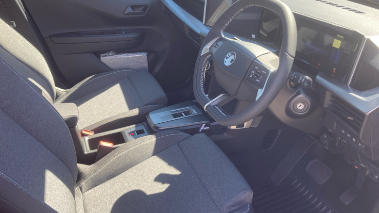 Vauxhall Frontera 83kW Design 44kWh 5dr Auto Electric Estate